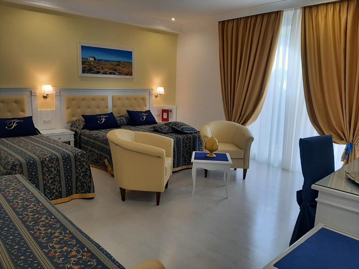 Falli Exclusive And Breakfast -con Parcheggio Privato E Gratuito- Frühstückspension Porto Cesareo