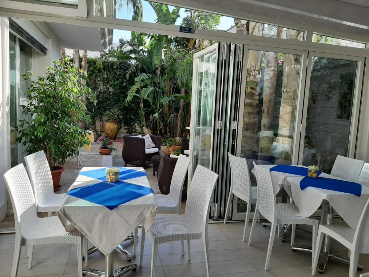 Falli Exclusive And Breakfast -con Parcheggio Privato E Gratuito-