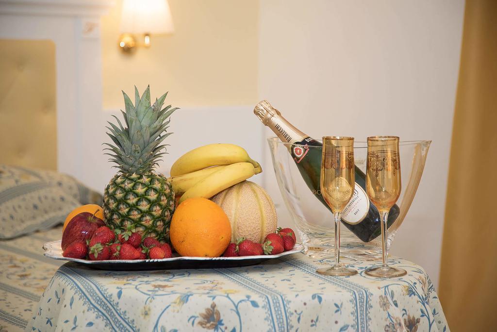 Frühstückspension Falli Exclusive And Breakfast -con Parcheggio Privato E Gratuito-
