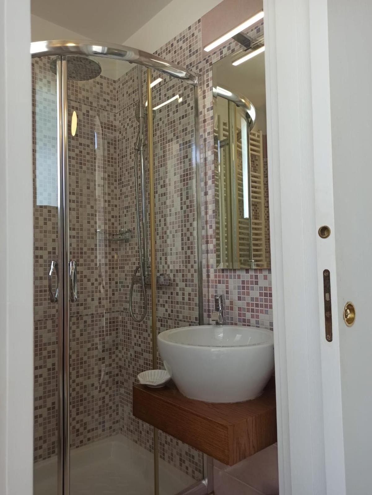 Falli Exclusive And Breakfast -con Parcheggio Privato E Gratuito- Bed and breakfast *