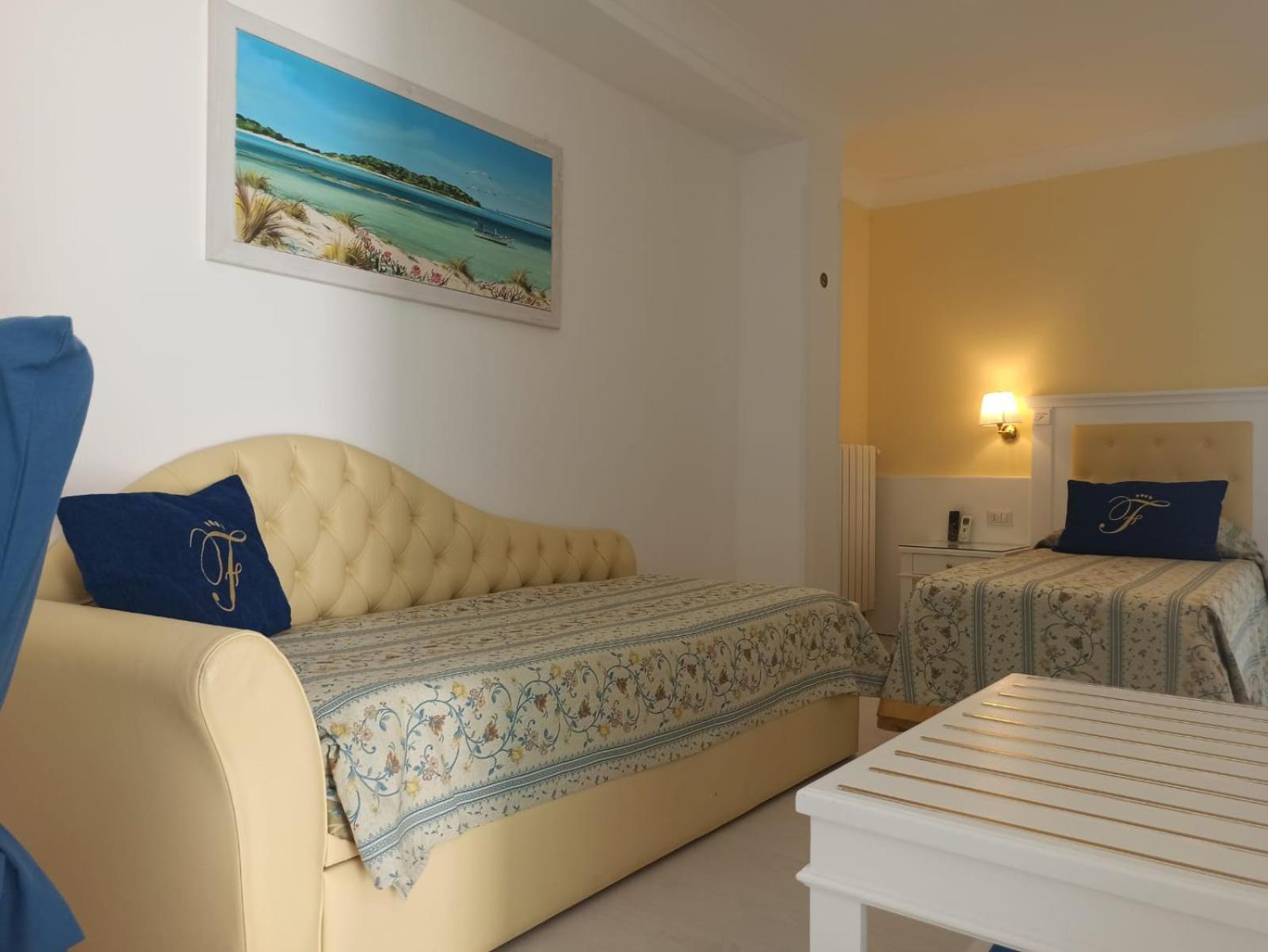 Frühstückspension Falli Exclusive And Breakfast -con Parcheggio Privato E Gratuito- Porto Cesareo