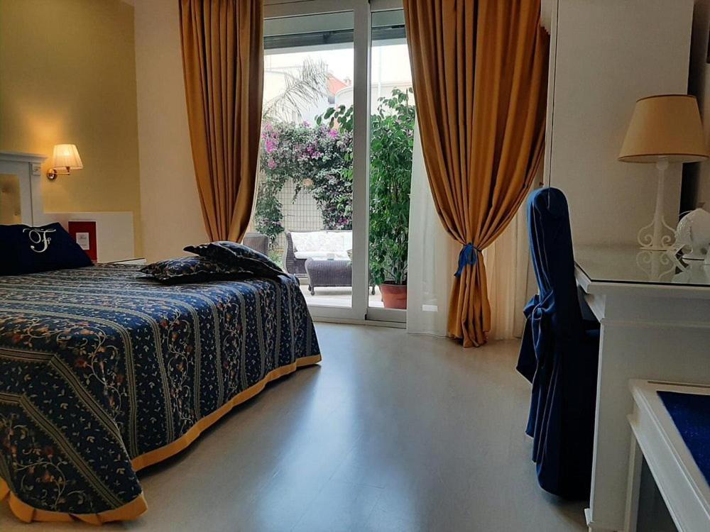 Falli Exclusive And Breakfast -con Parcheggio Privato E Gratuito-