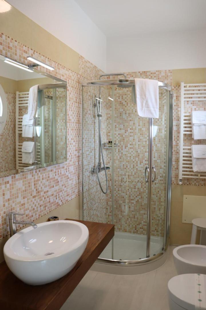 Bed and breakfast Falli Exclusive And Breakfast -con Parcheggio Privato E Gratuito-
